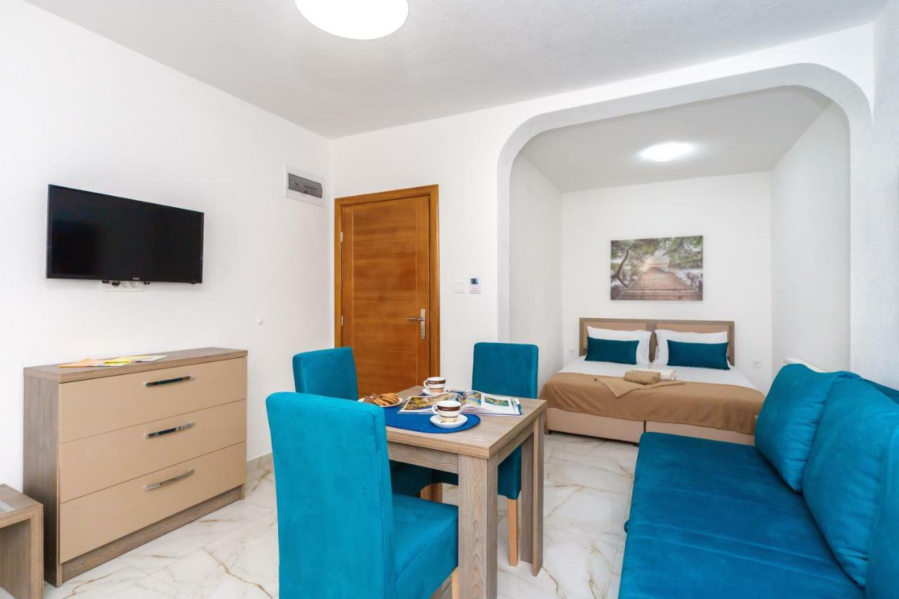 Hotel Adria 巴尔 外观 照片