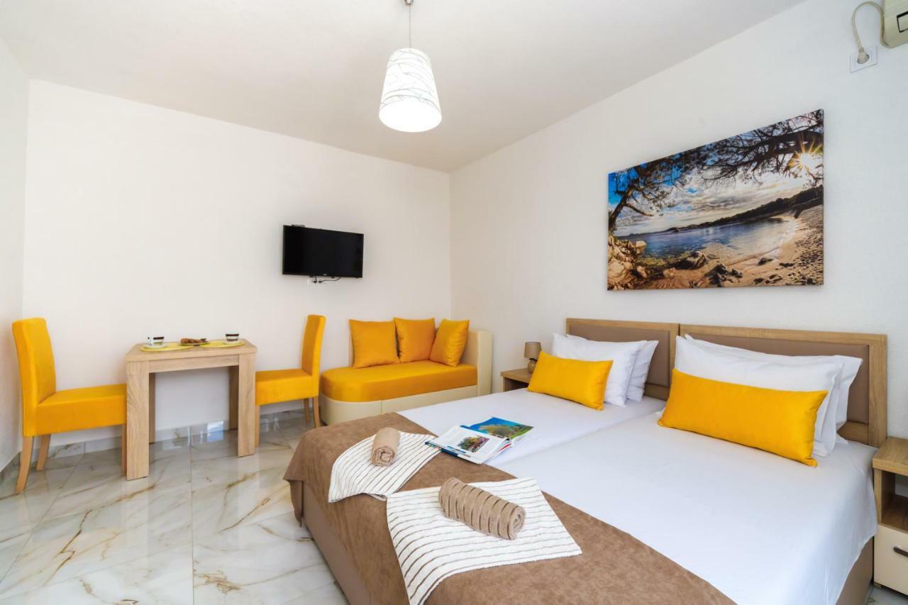 Hotel Adria 巴尔 外观 照片